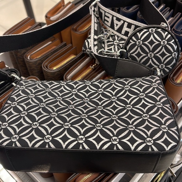 MICHAEL KORS Jet Set Travel Small Logo Jacquard Crossbody With Tech Attach NWT - Picture 7 of 16